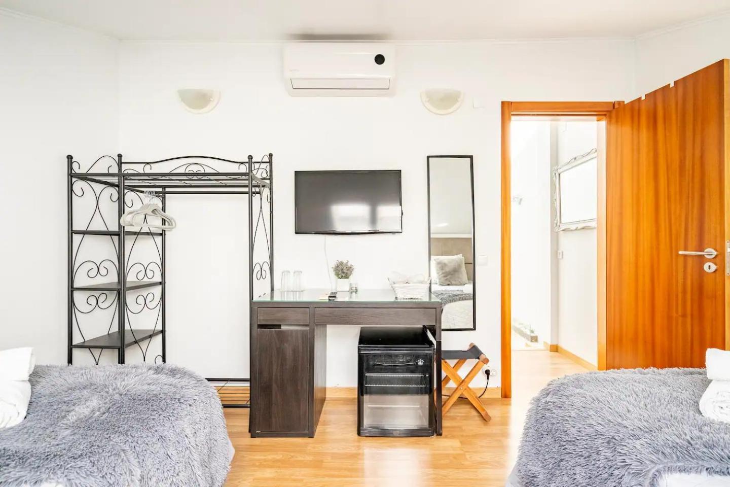 Jose & Ester House Алмада Екстериор снимка